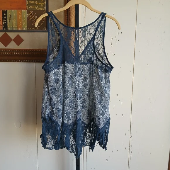 FREE PEOPLE BELL TRAPEZE LACE CAMI SIZE M - Picture 6 of 7